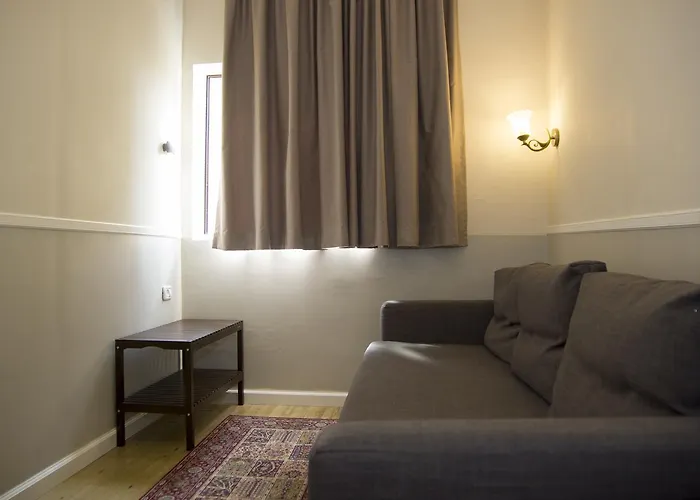 Lenis Hotel